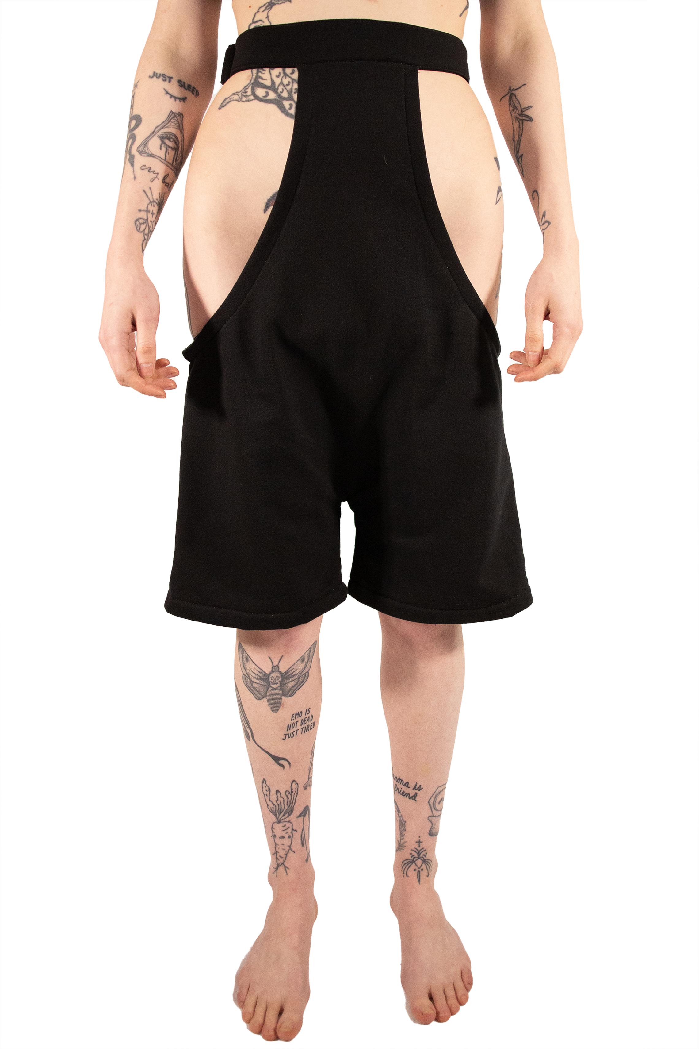 SS2024 opensided shorts