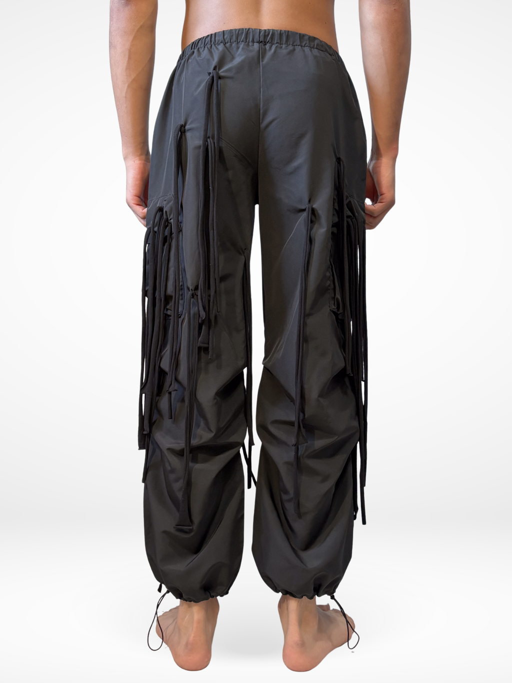 Upthrifted strips pants