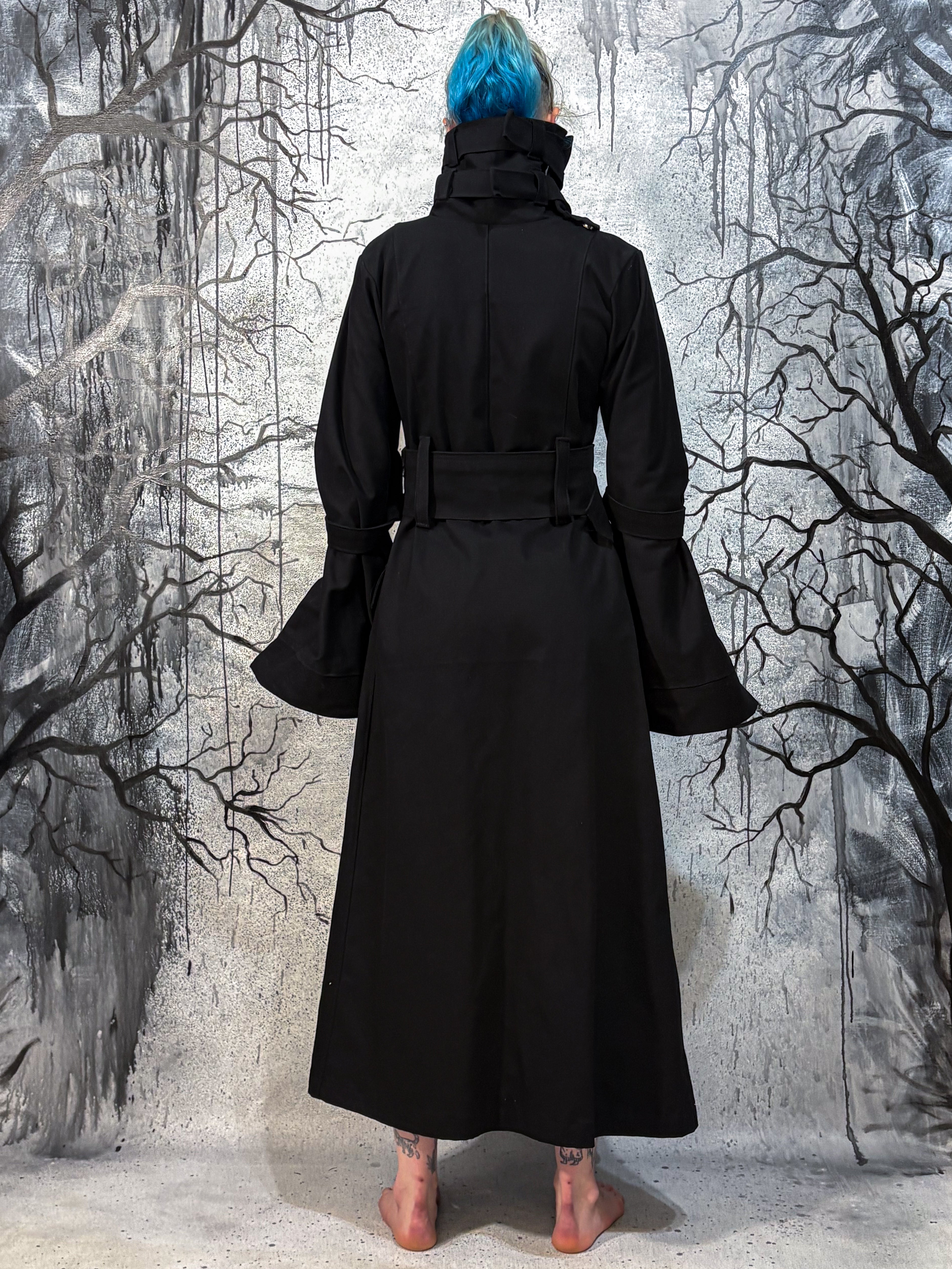 Chaigne military dress