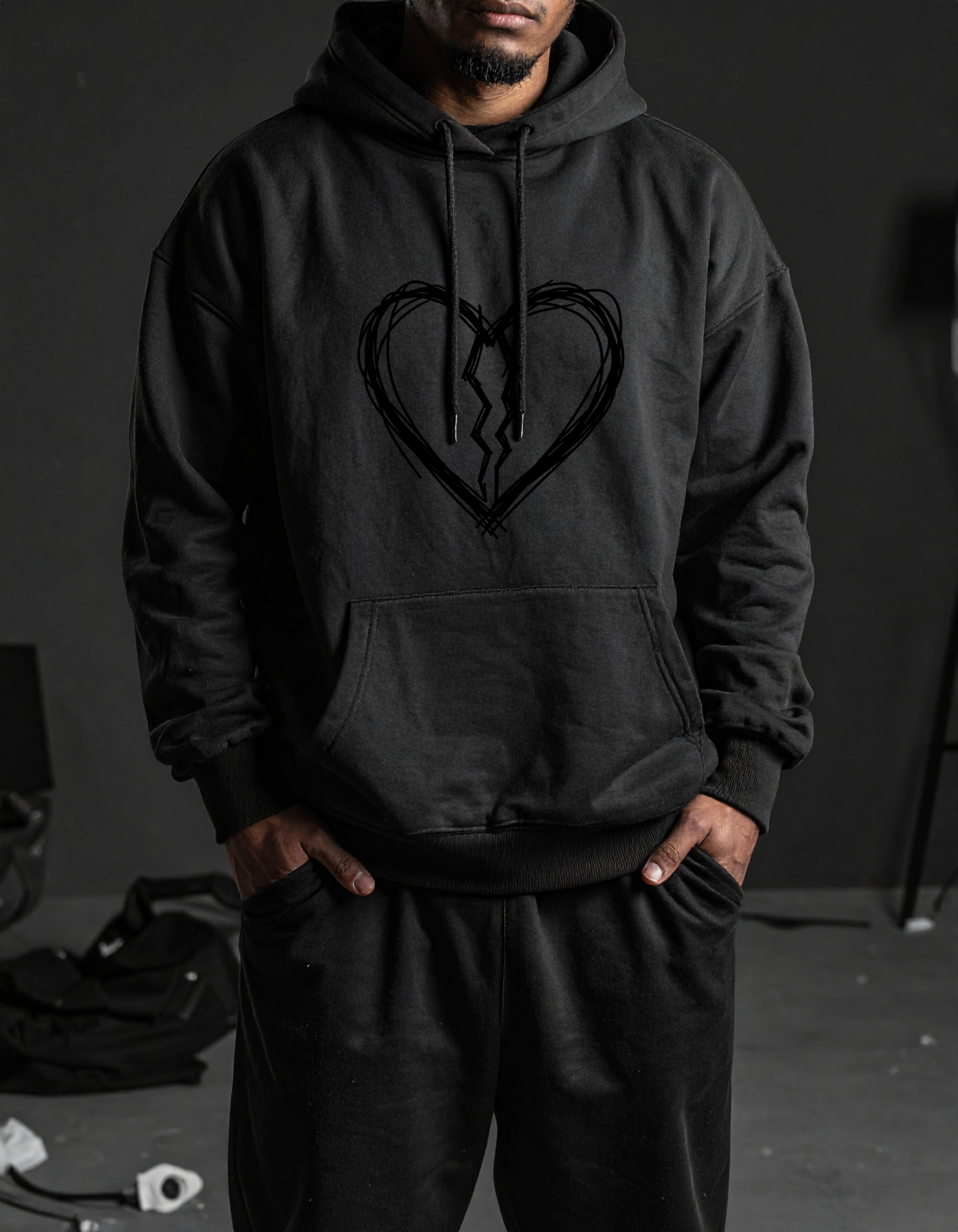 Guillaum Chaigne BROKEN BLK black hoodie